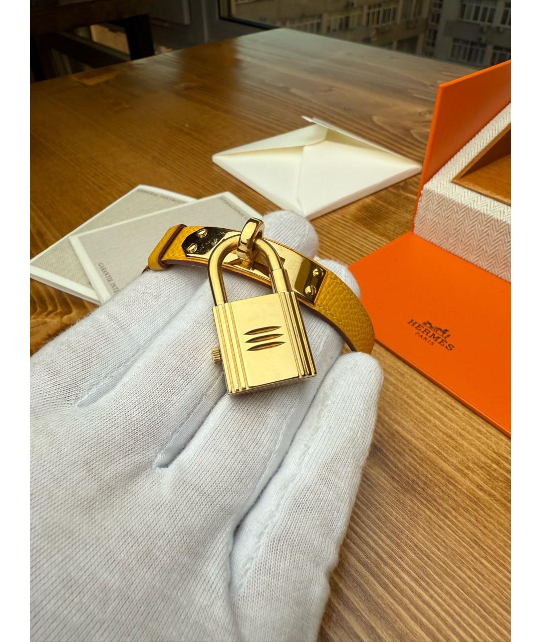HERMES Желтые позолоченные часы, фото 6