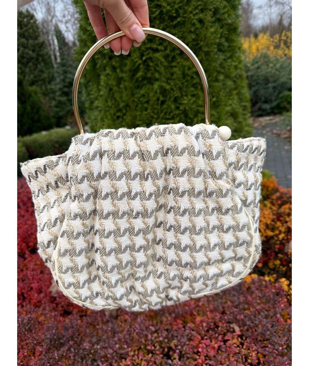 CHANEL Белая твидовая сумка с короткими ручками, фото 3