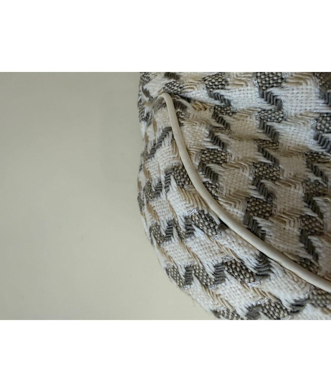 CHANEL Белая твидовая сумка с короткими ручками, фото 4