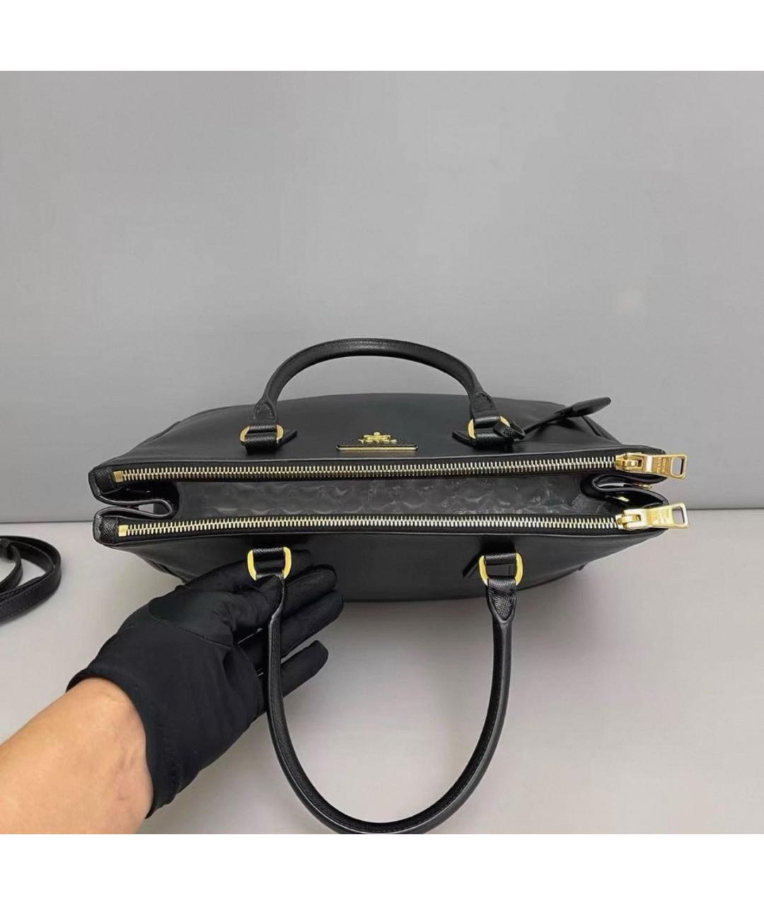 PRADA Черная кожаная сумка тоут, фото 8