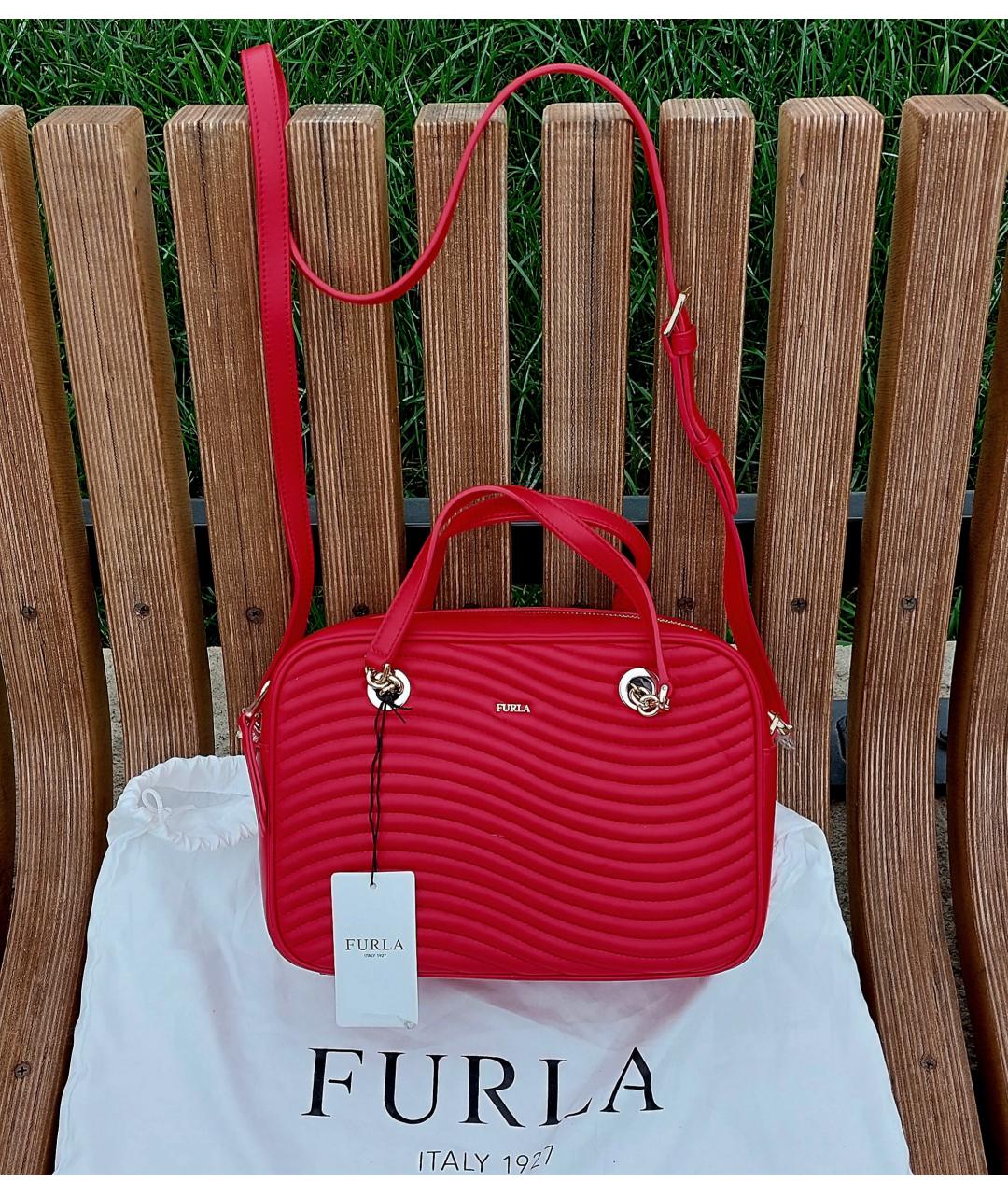 FURLA Красная кожаная сумка с короткими ручками, фото 3