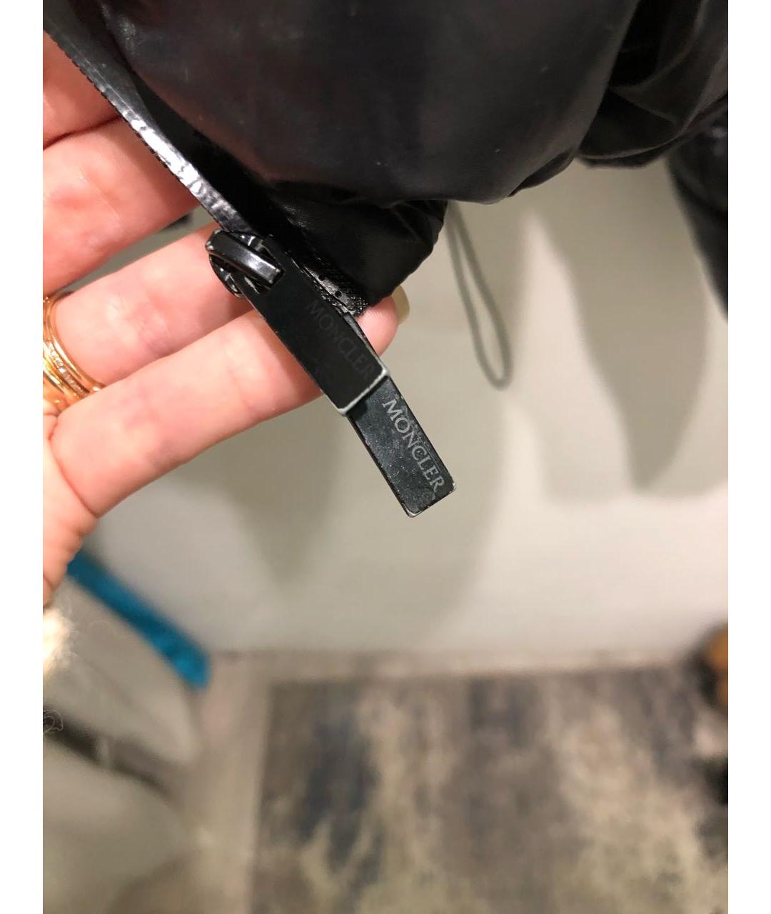 MONCLER Черный полиэстеровый пуховик, фото 4
