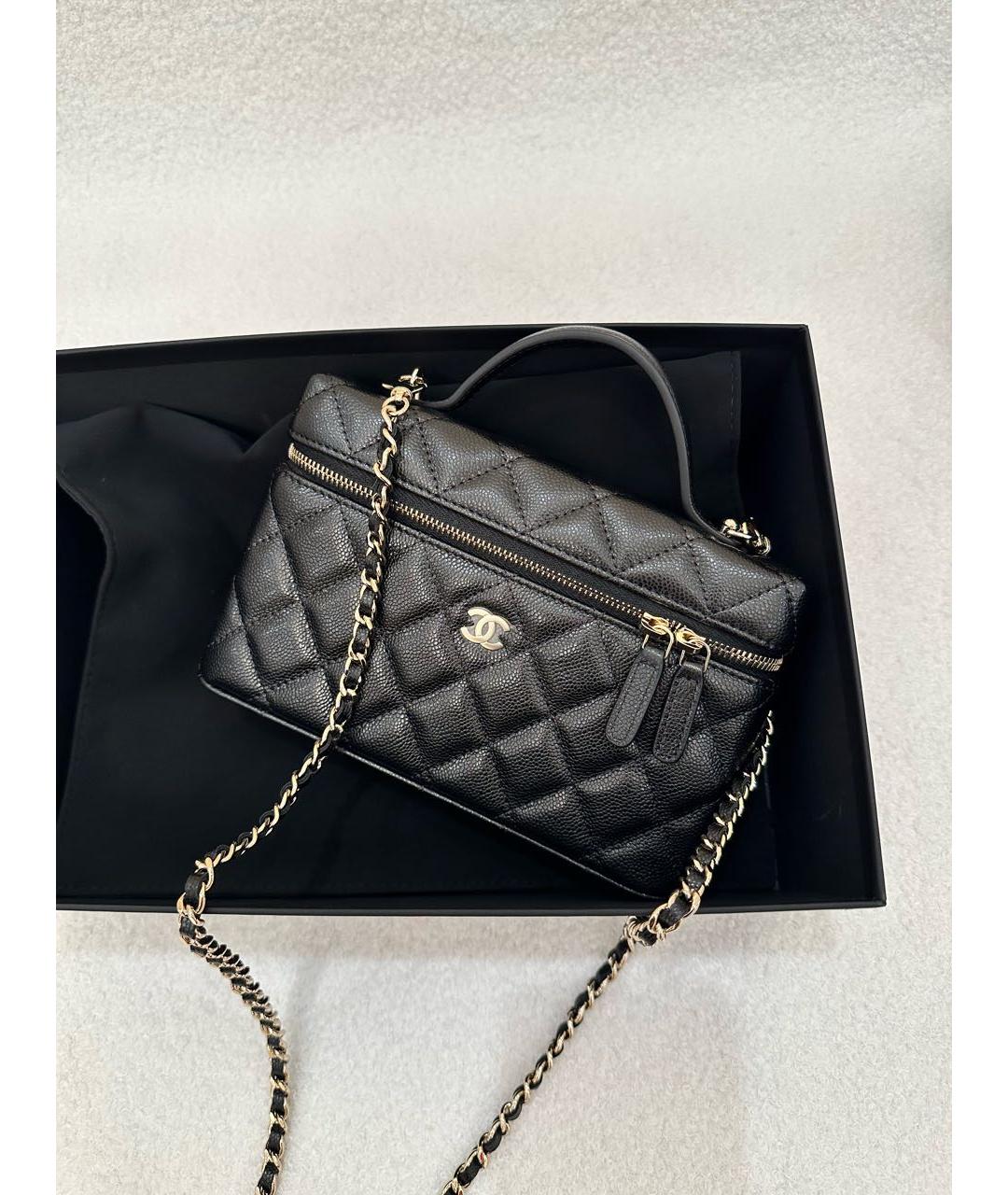 CHANEL Черная кожаная сумка с короткими ручками, фото 3