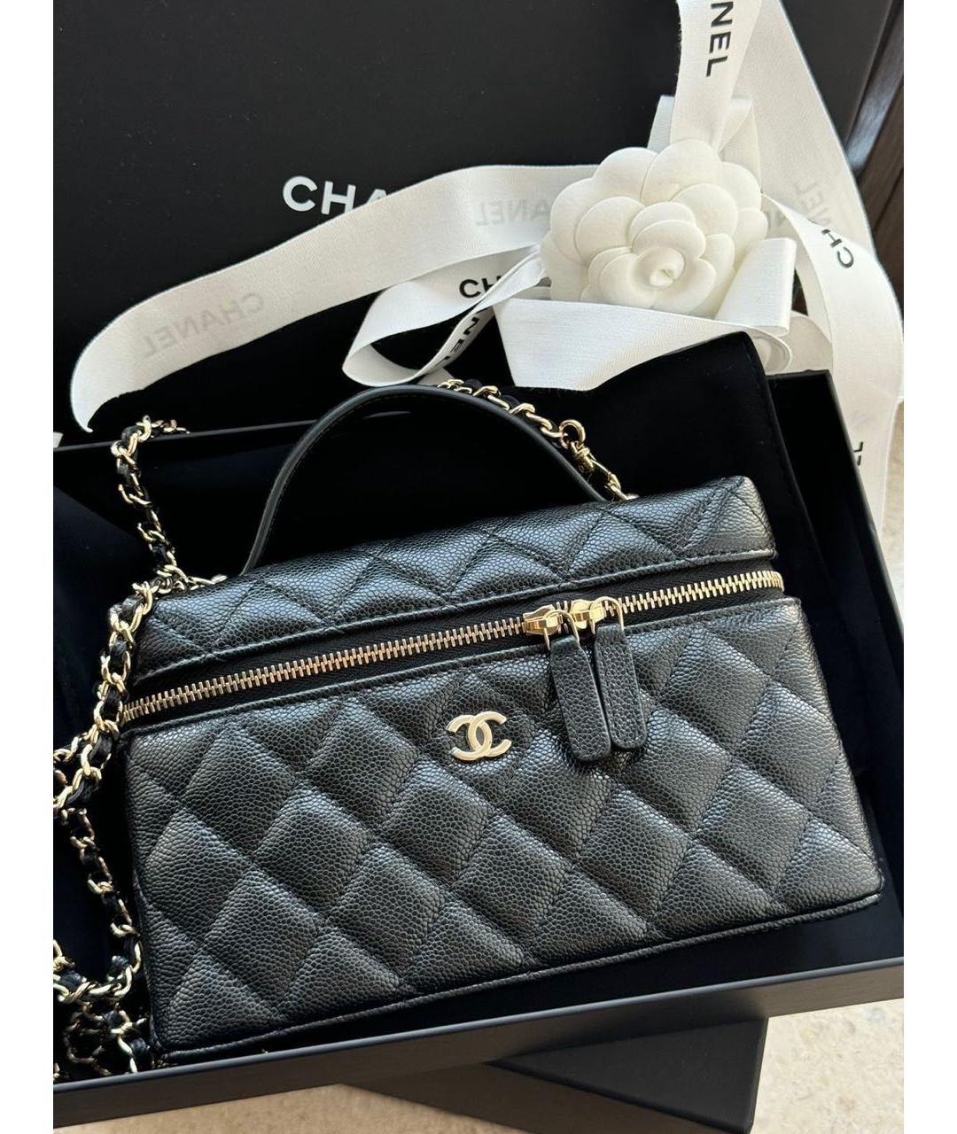 CHANEL Черная кожаная сумка с короткими ручками, фото 2