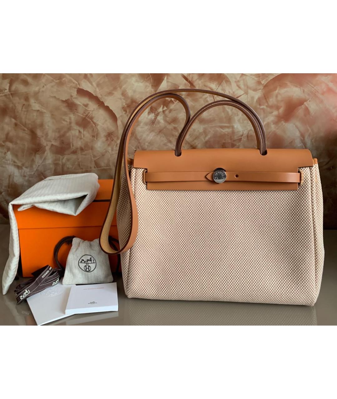 HERMES Коричневая кожаная сумка с короткими ручками, фото 2