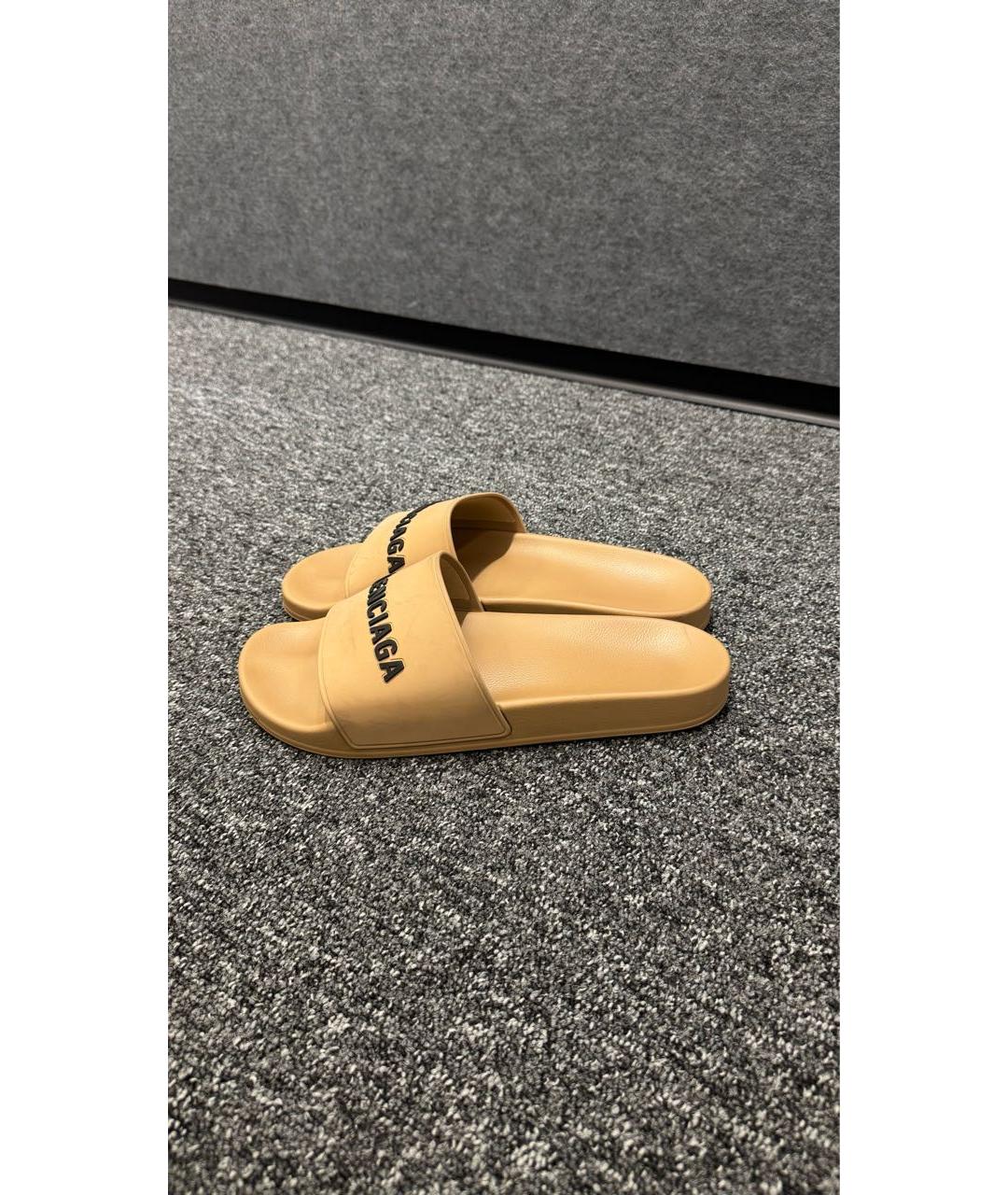 BALENCIAGA Бежевые кожаные шлепанцы, фото 5
