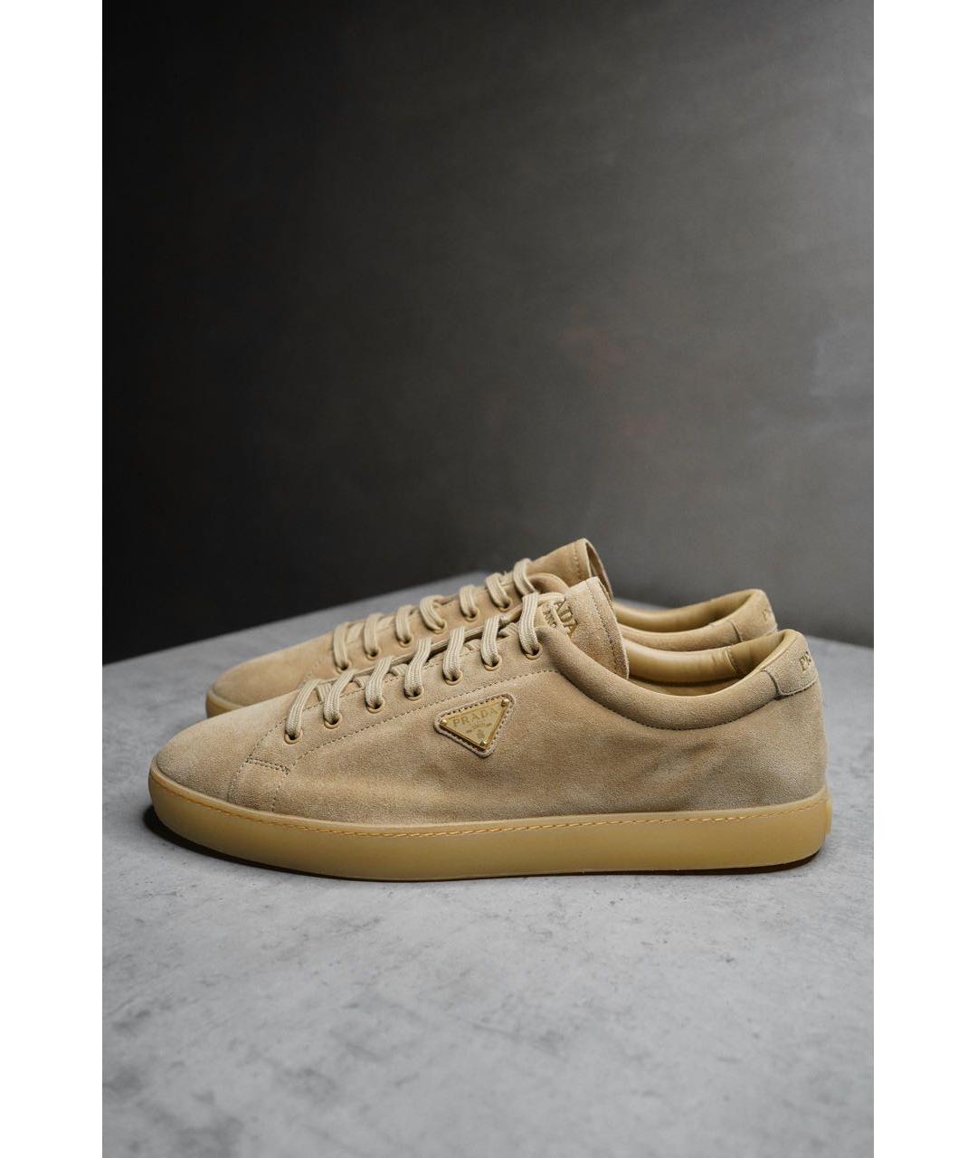 PRADA Бежевые замшевые низкие кроссовки / кеды, фото 9