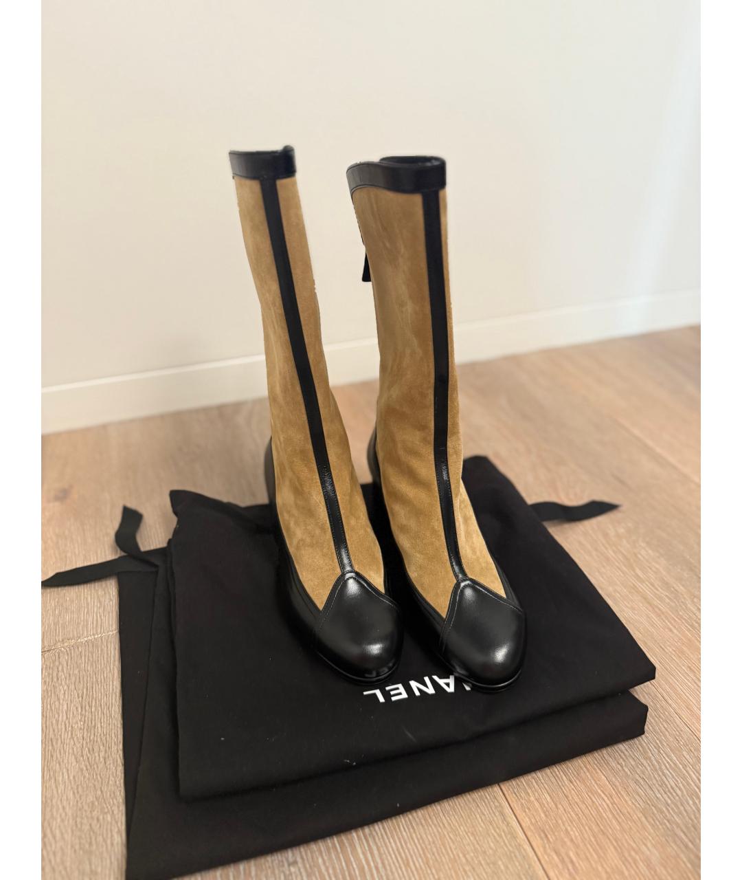 CHANEL Бежевые замшевые сапоги, фото 3
