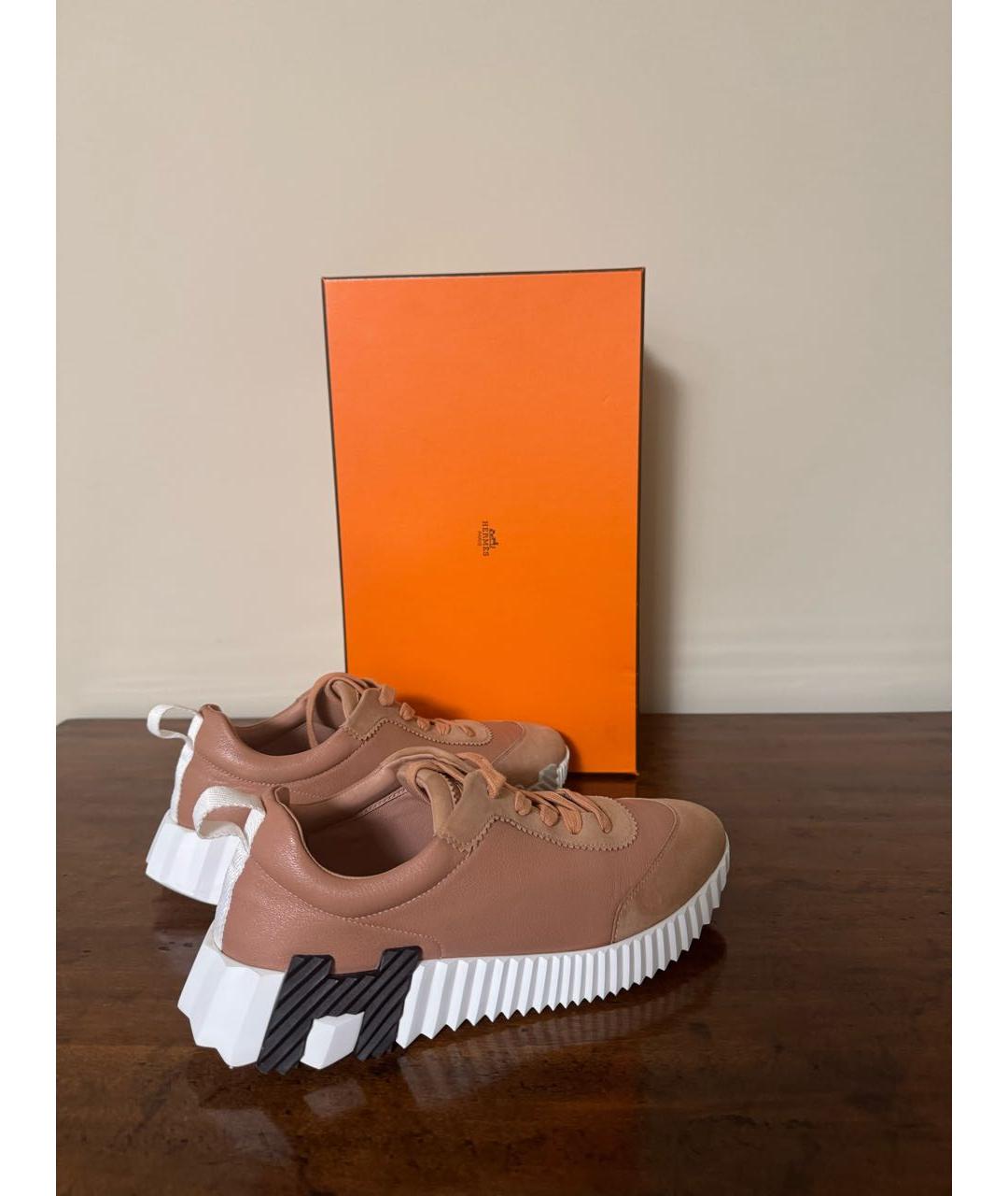 HERMES Бежевые кожаные кроссовки, фото 2