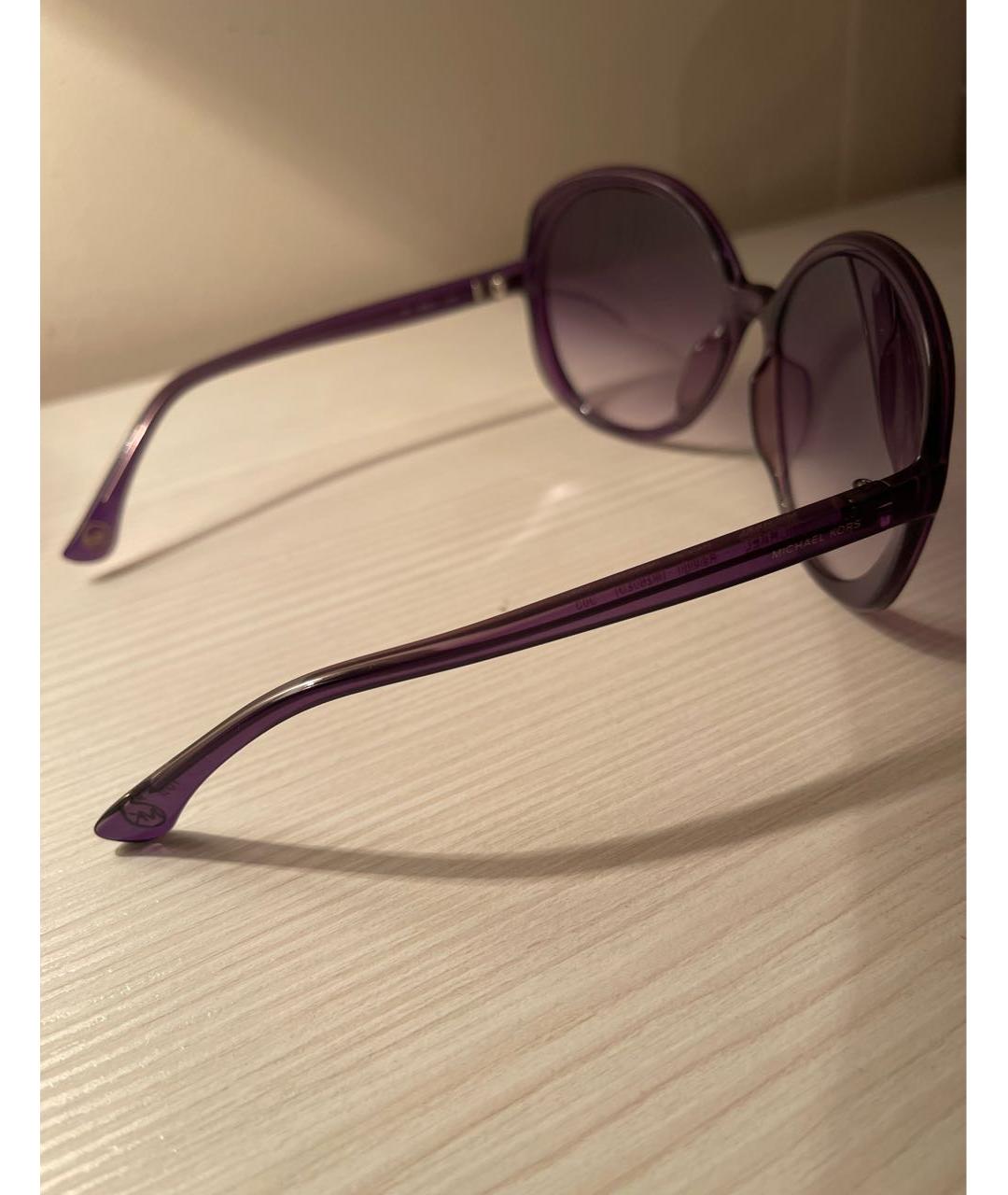 MICHAEL KORS Фиолетовые пластиковые солнцезащитные очки, фото 2