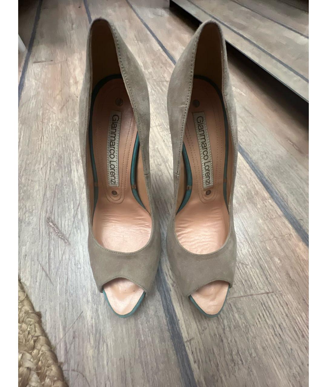 GIAN MARCO LORENZI Бежевые замшевые туфли, фото 2