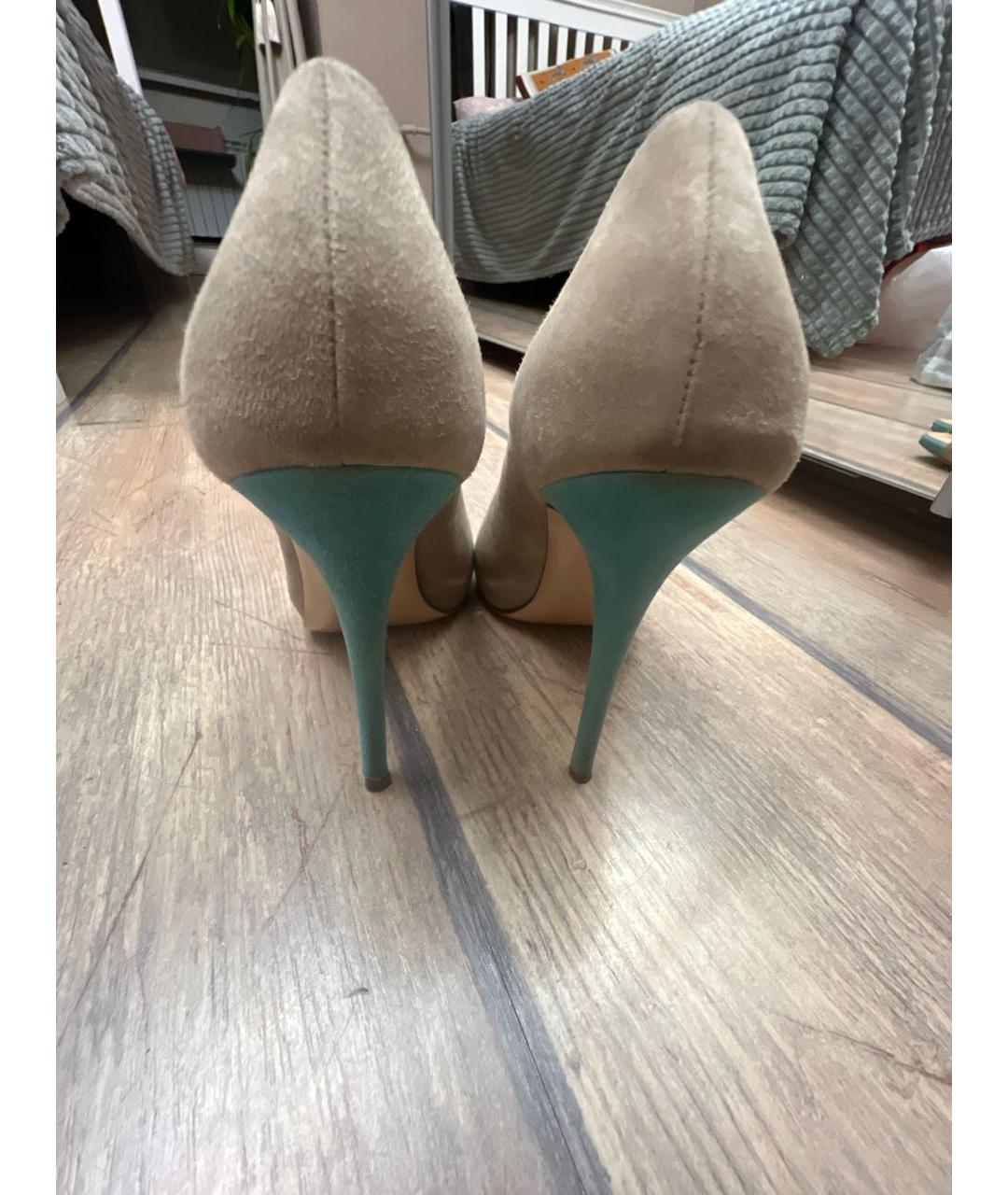 GIAN MARCO LORENZI Бежевые замшевые туфли, фото 4