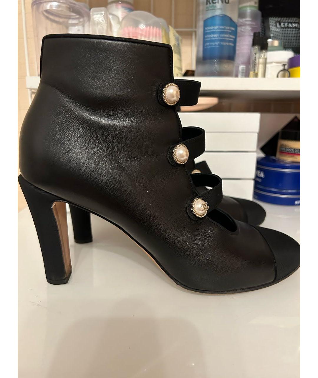 CHANEL Черные кожаные ботильоны, фото 9
