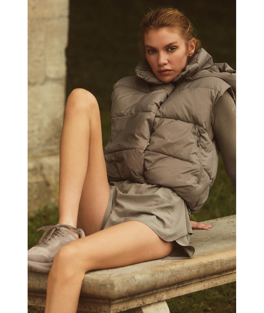 ALO YOGA Бежевый жилет, фото 4