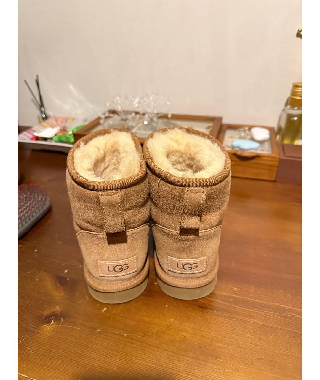 UGG AUSTRALIA Коричневые замшевые сапоги, фото 2