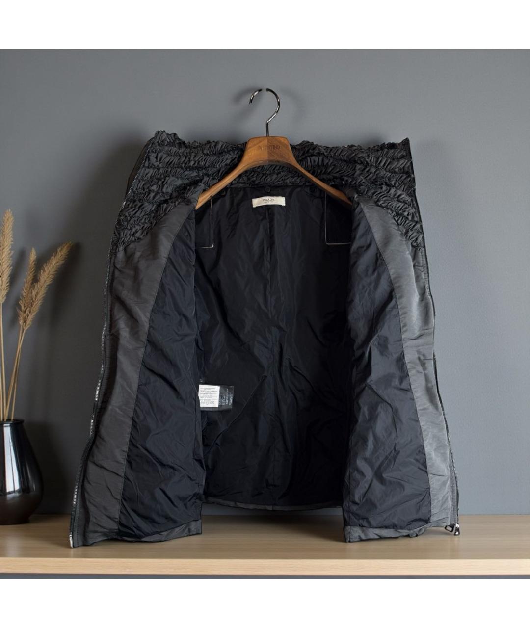 PRADA Антрацитовый шелковый пуховик, фото 7