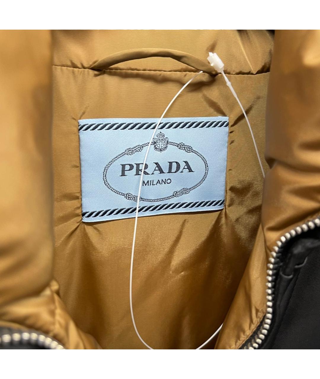 PRADA Черный полиэстеровый пуховик, фото 3