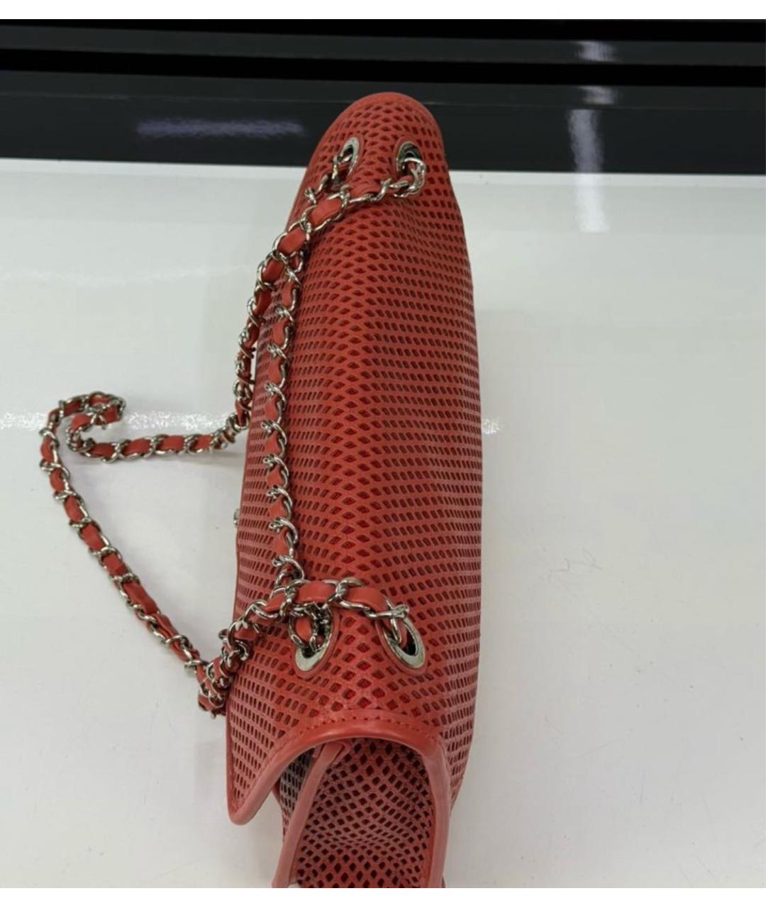 CHANEL Красная кожаная сумка через плечо, фото 7