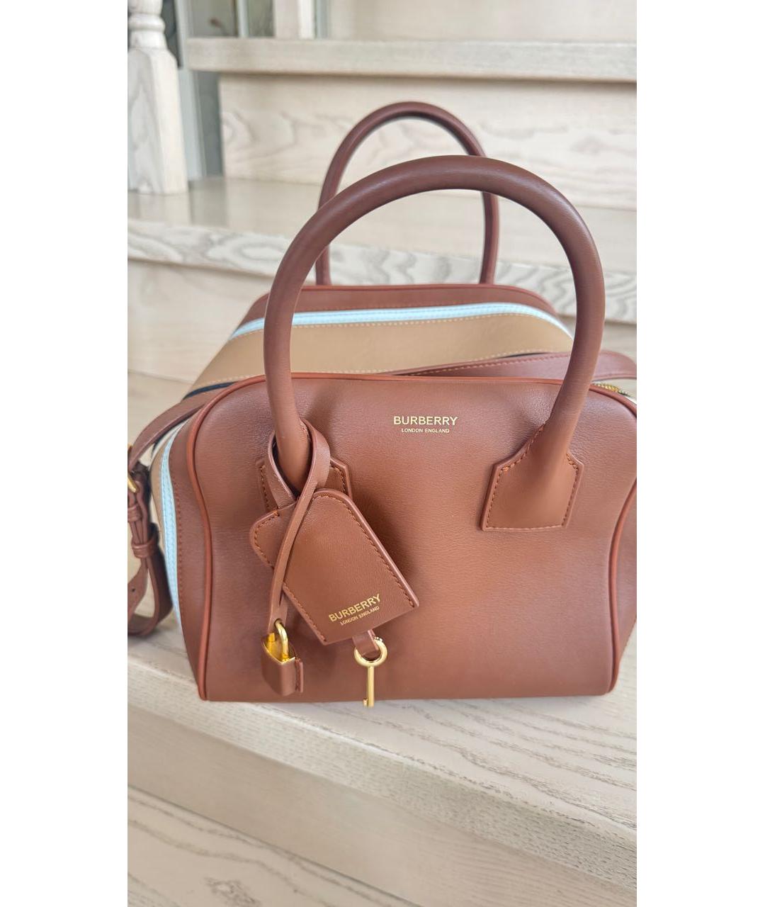 BURBERRY Коричневая кожаная сумка с короткими ручками, фото 4