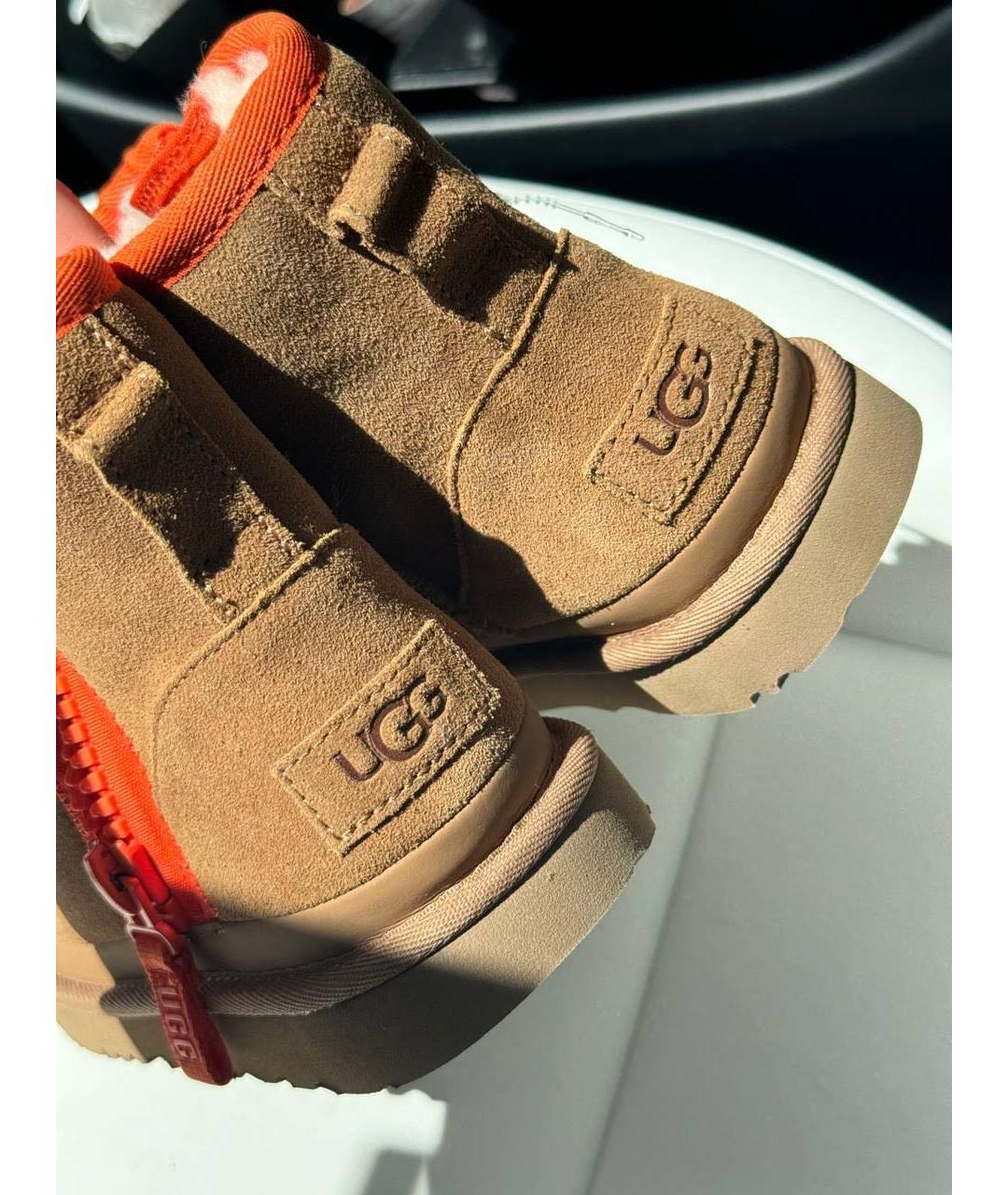 UGG AUSTRALIA Бежевые замшевые ботинки, фото 4