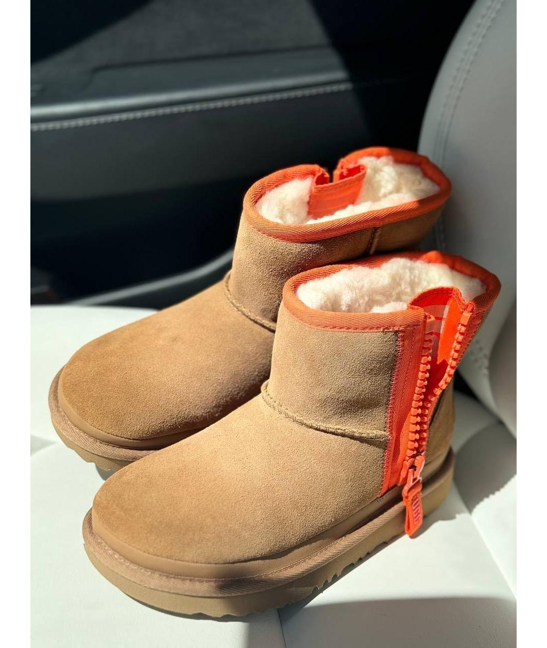 UGG AUSTRALIA Бежевые замшевые ботинки, фото 2