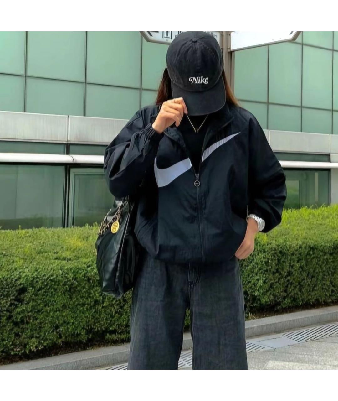 NIKE Черная куртка, фото 3