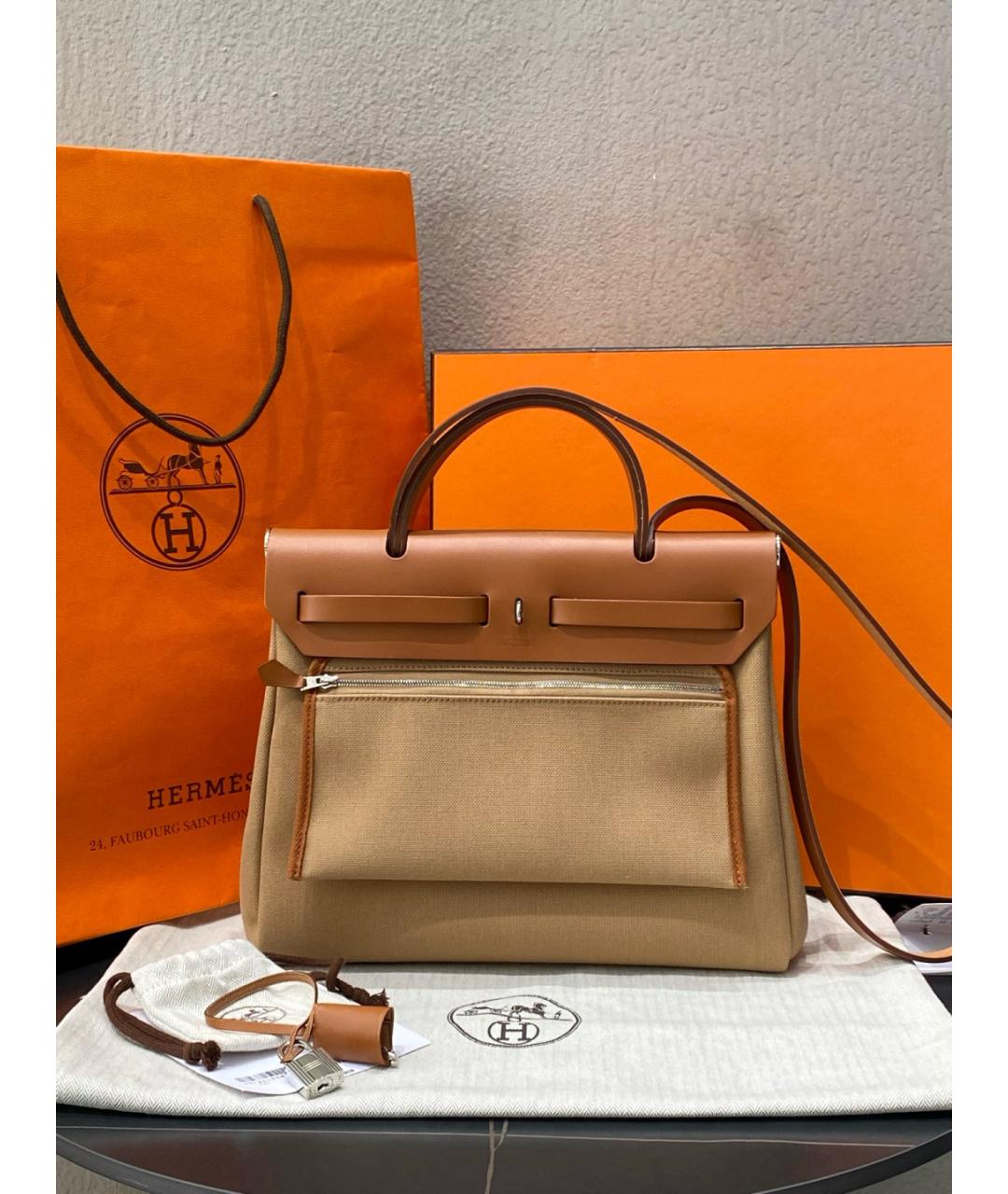 HERMES Бежевая тканевая сумка с короткими ручками, фото 3