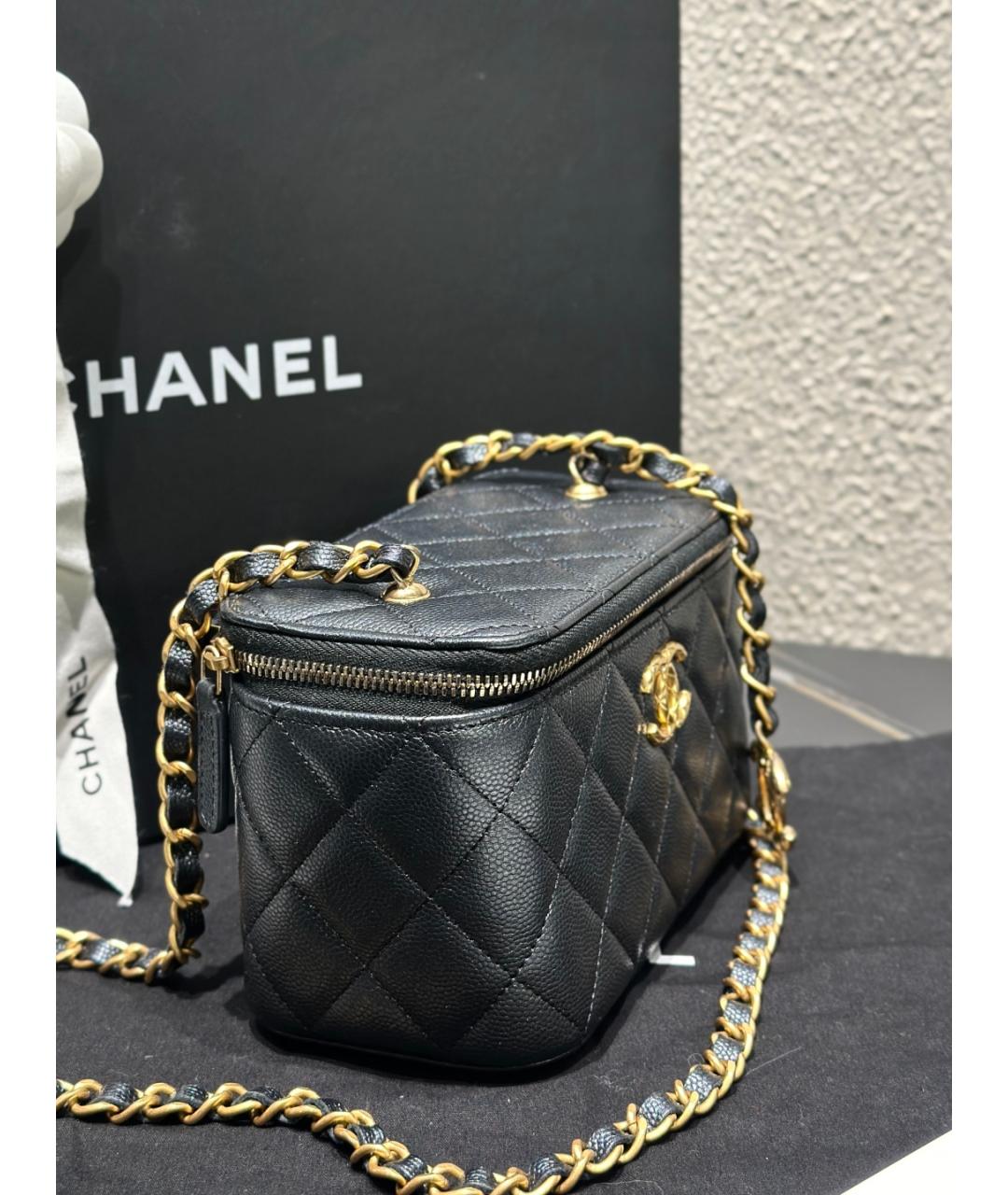 CHANEL Черная кожаная сумка через плечо, фото 3