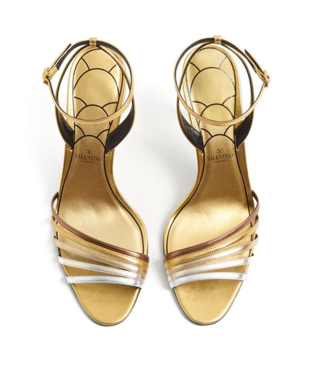 VALENTINO Золотые кожаные туфли, фото 2