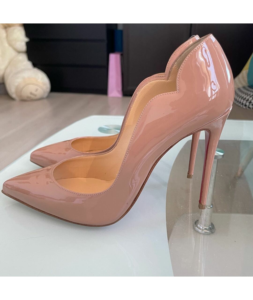CHRISTIAN LOUBOUTIN Бежевые кожаные туфли, фото 5