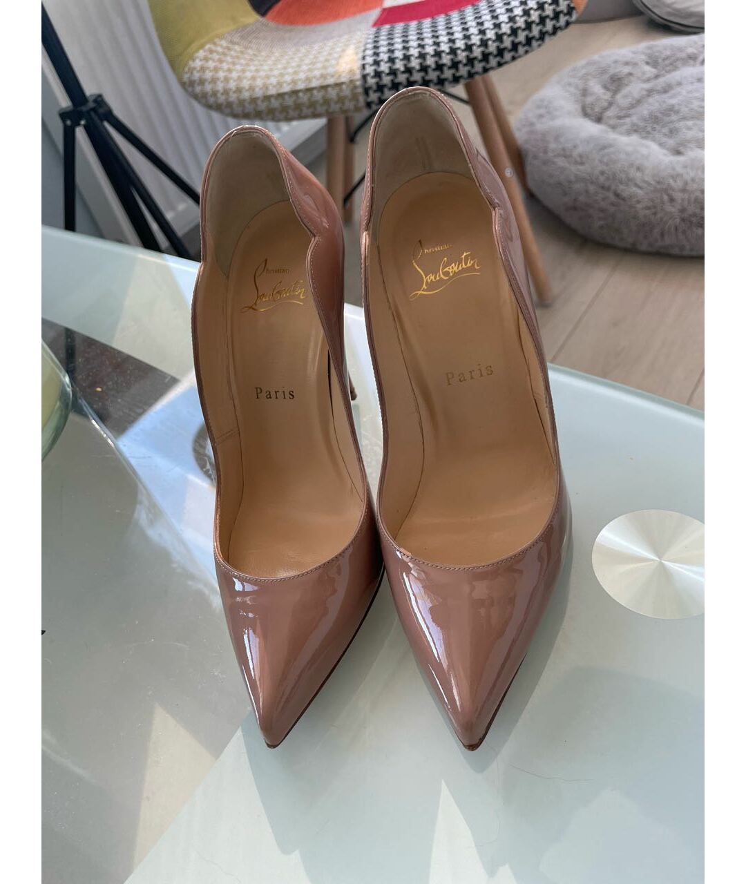 CHRISTIAN LOUBOUTIN Бежевые кожаные туфли, фото 3