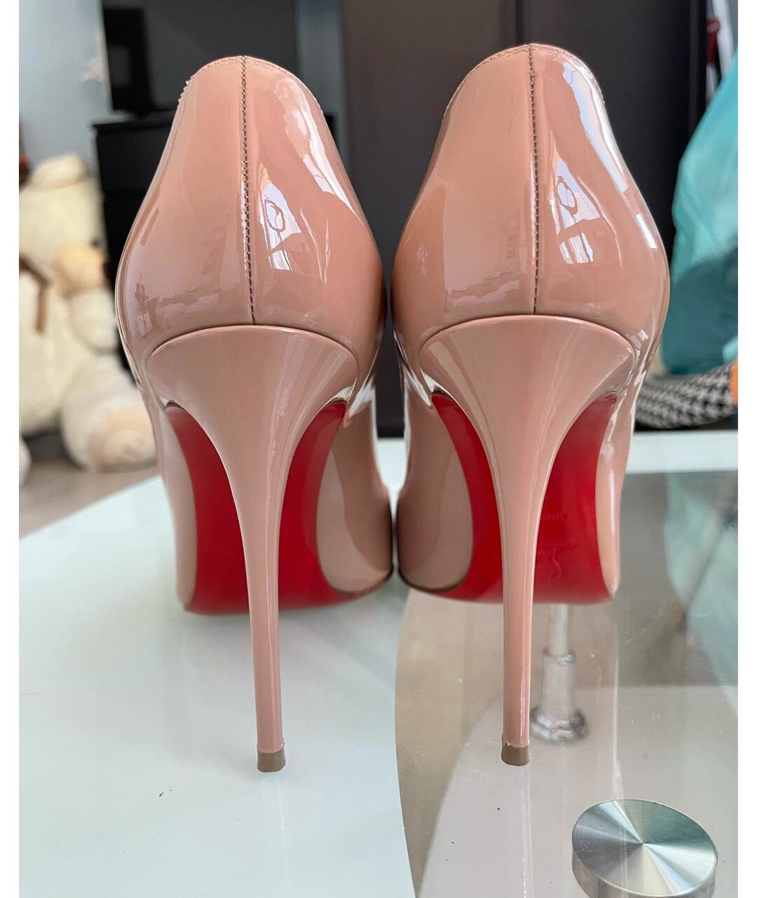 CHRISTIAN LOUBOUTIN Бежевые кожаные туфли, фото 4