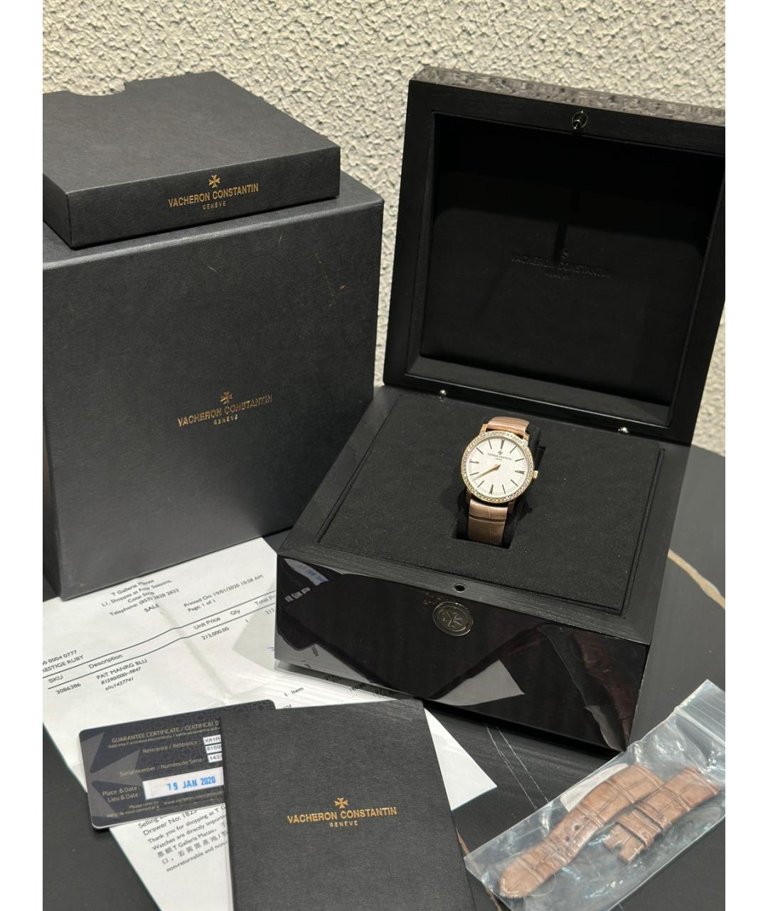 VACHERON CONSTANTIN Белые металлические часы, фото 2