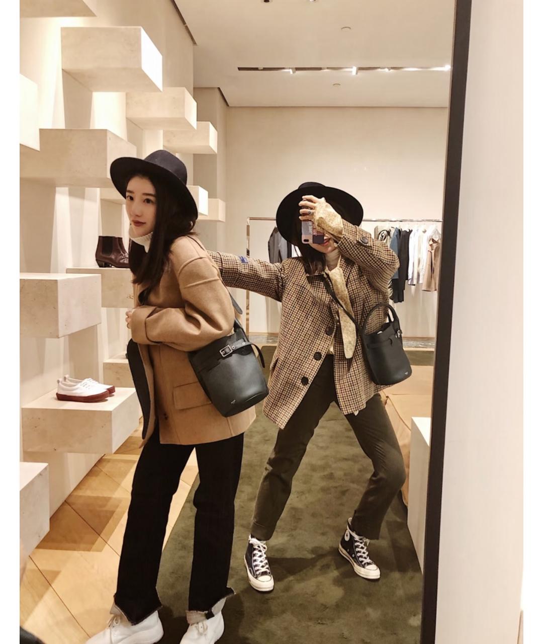 CELINE Серая кожаная сумка тоут, фото 6