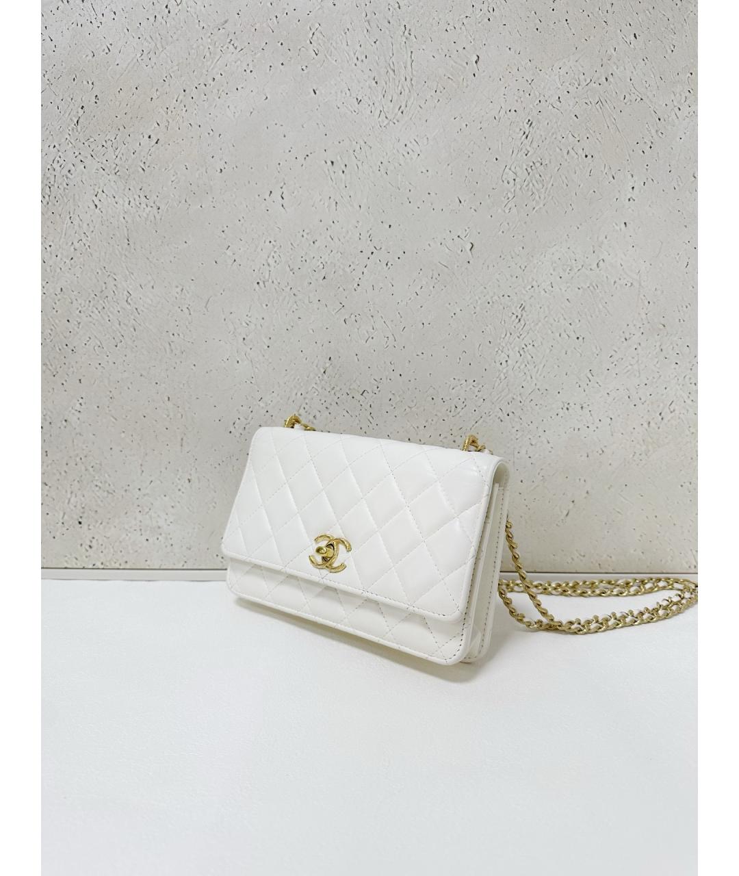 CHANEL Белая кожаная сумка через плечо, фото 3
