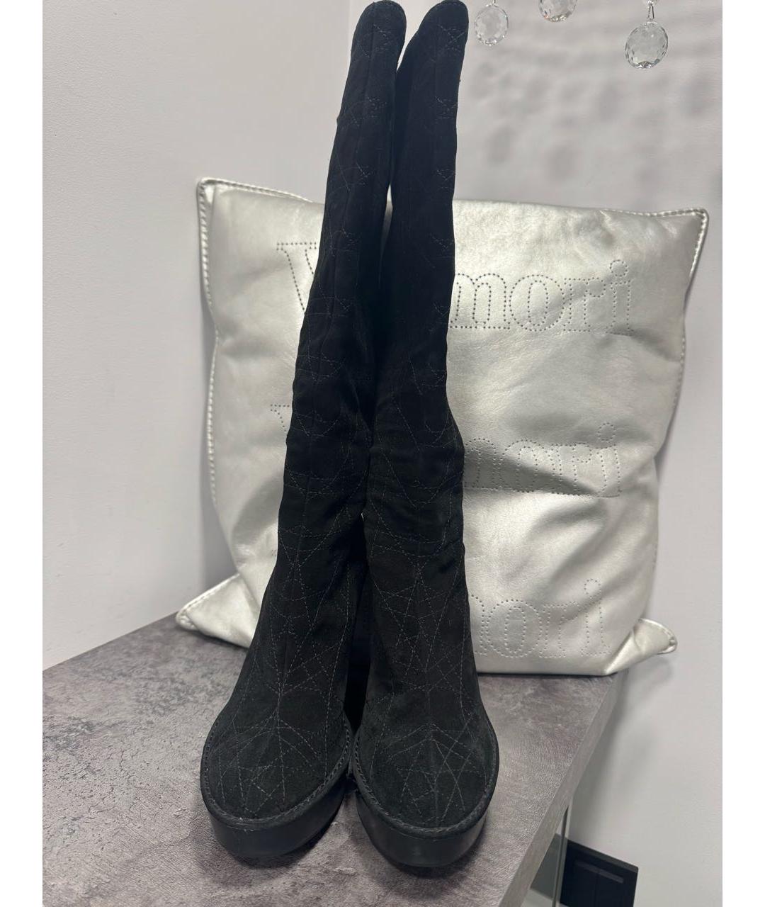 CHRISTIAN DIOR Черные замшевые сапоги, фото 2