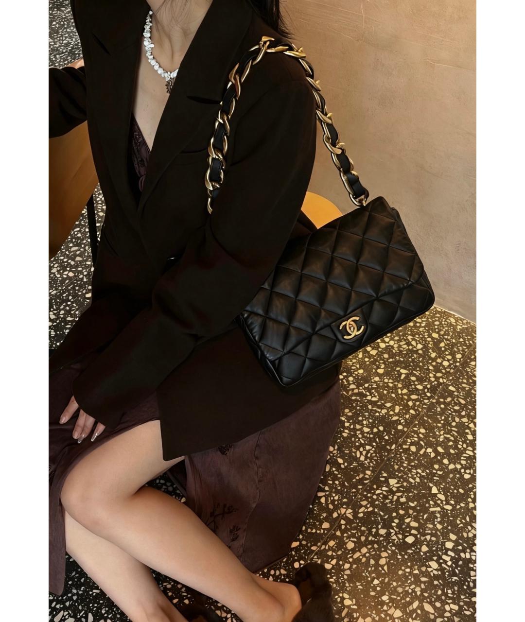 CHANEL Черная кожаная сумка через плечо, фото 8