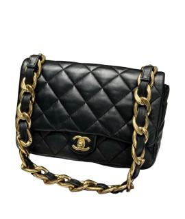 CHANEL Сумка через плечо