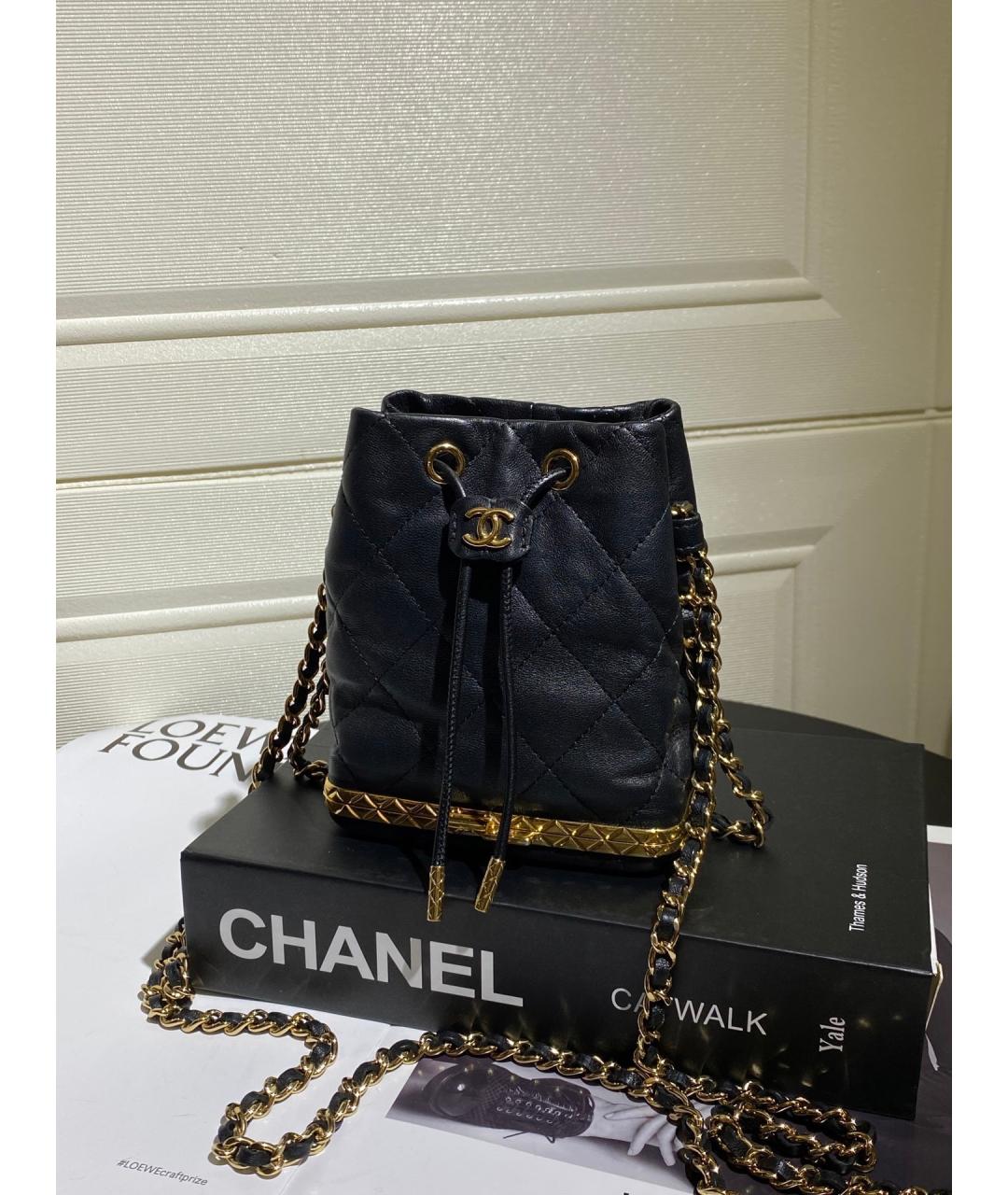 CHANEL Черная кожаная сумка через плечо, фото 5