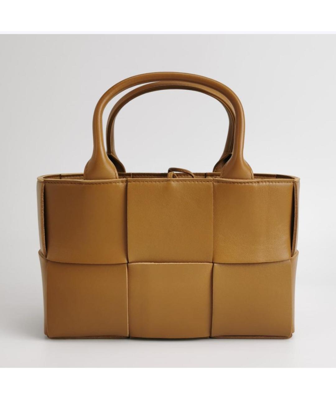 BOTTEGA VENETA Бежевая кожаная сумка через плечо, фото 3