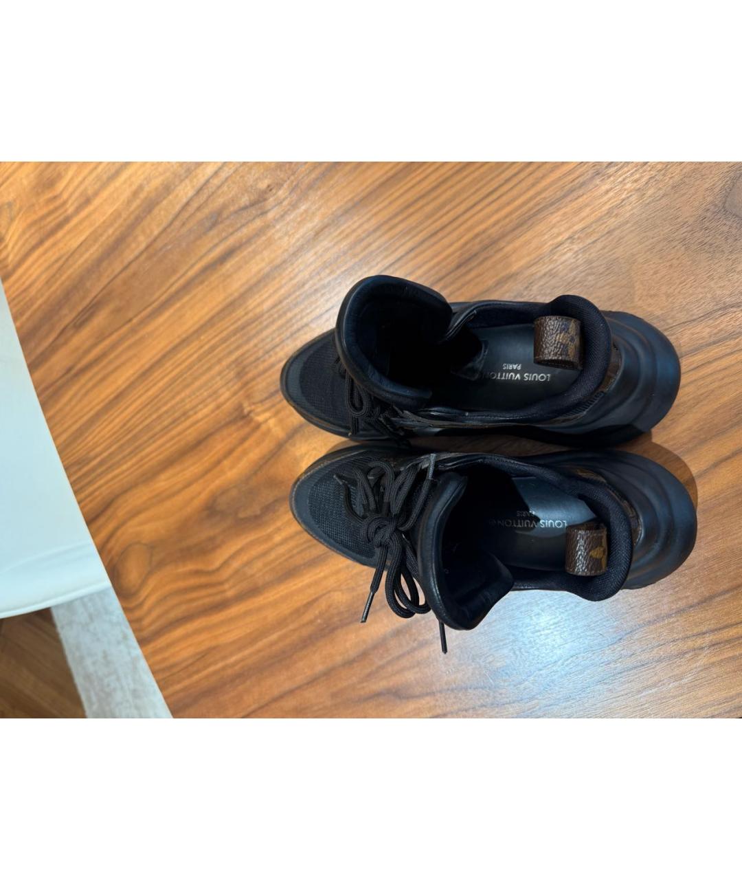 LOUIS VUITTON Черные кроссовки, фото 4