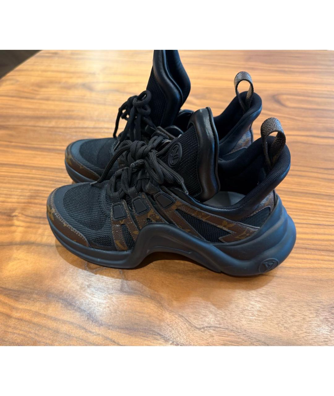 LOUIS VUITTON Черные кроссовки, фото 3