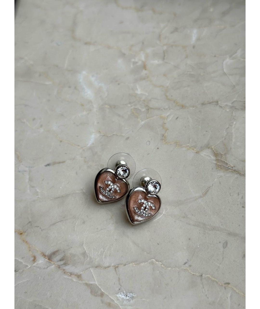 CHANEL Розовые металлические серьги, фото 6