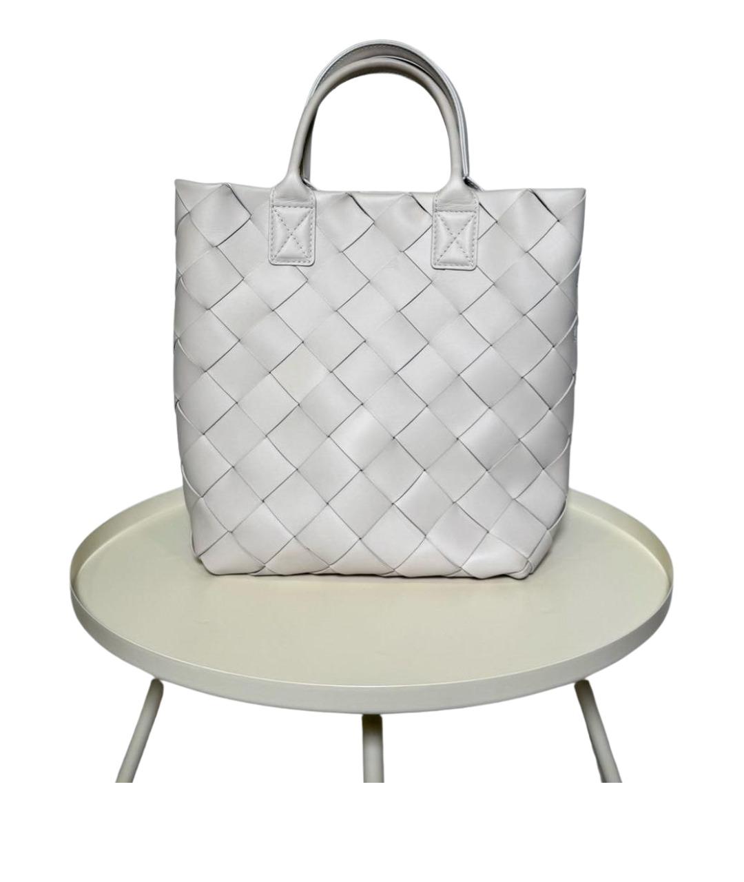 BOTTEGA VENETA Белая кожаная сумка с короткими ручками, фото 6
