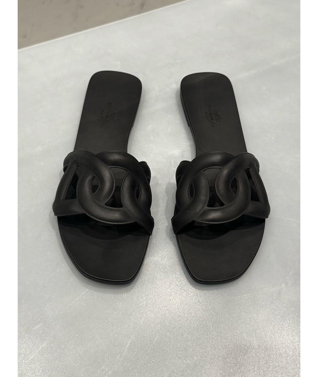 HERMES Черные резиновые шлепанцы, фото 2