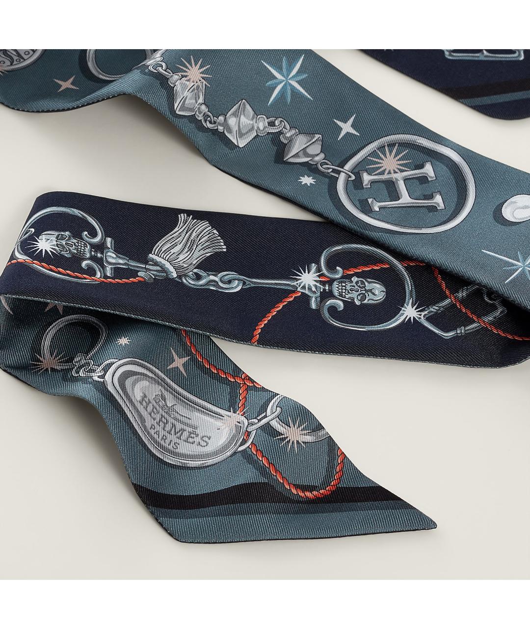 HERMES Темно-синий шелковый платок, фото 3