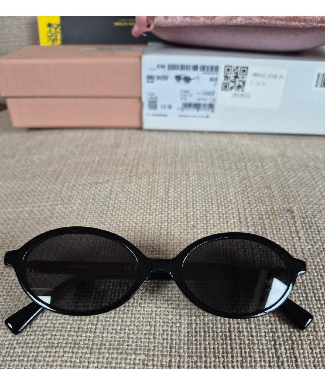 MIU MIU Черные пластиковые солнцезащитные очки, фото 4