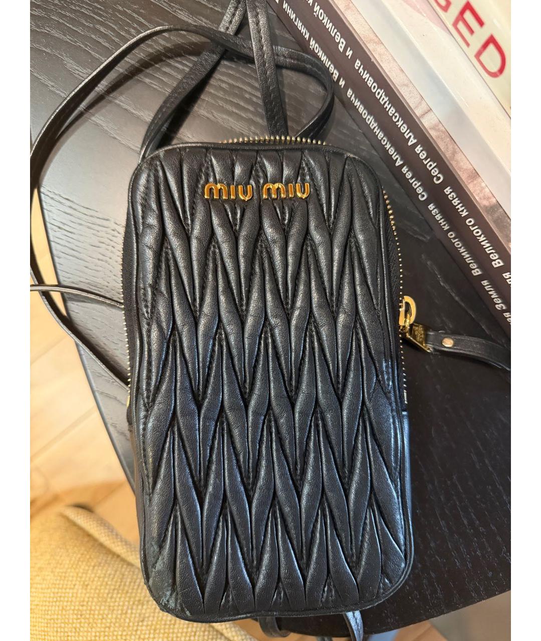 MIU MIU Черная кожаная сумка через плечо, фото 6