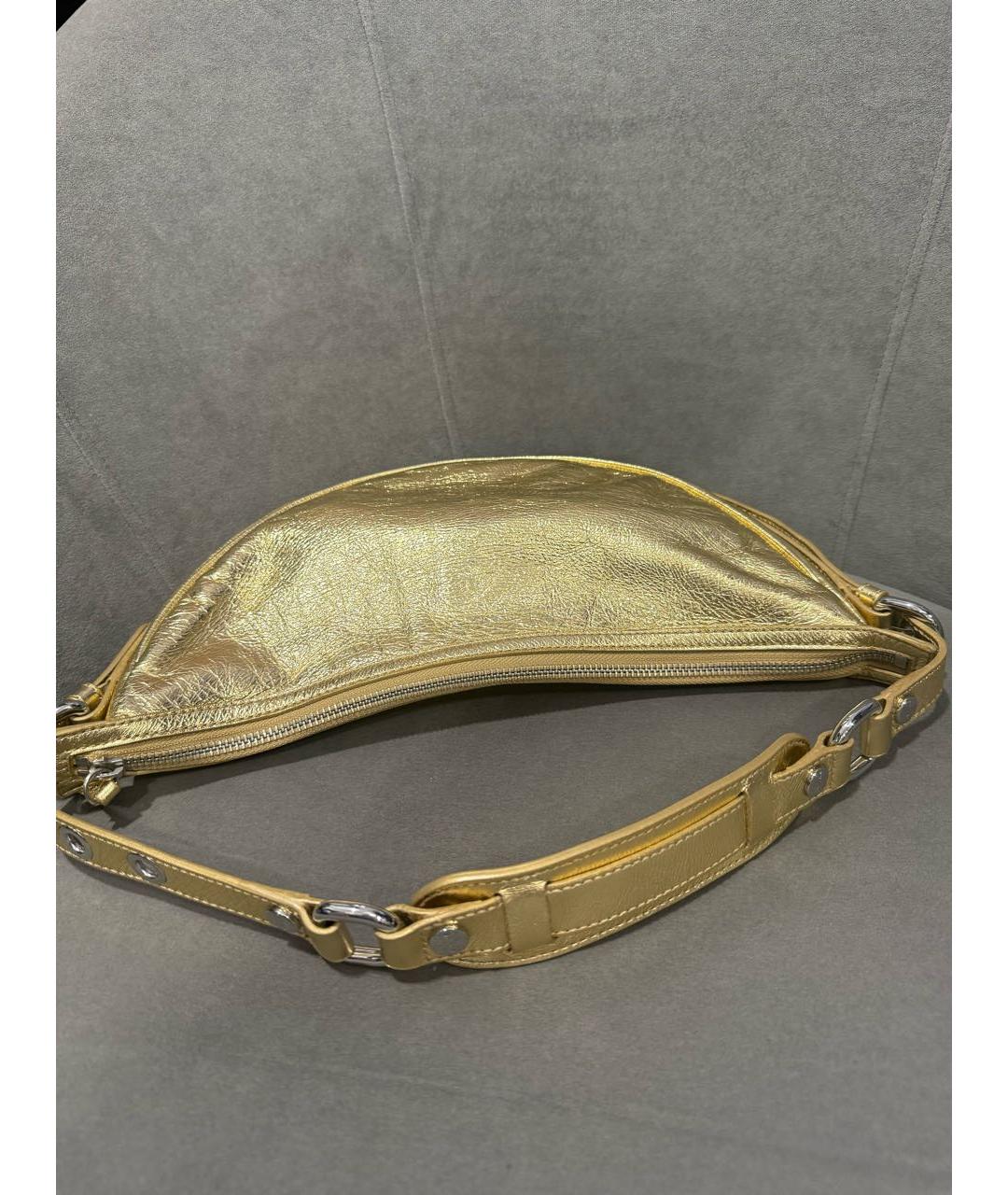 BY FAR Золотая кожаная сумка с короткими ручками, фото 3