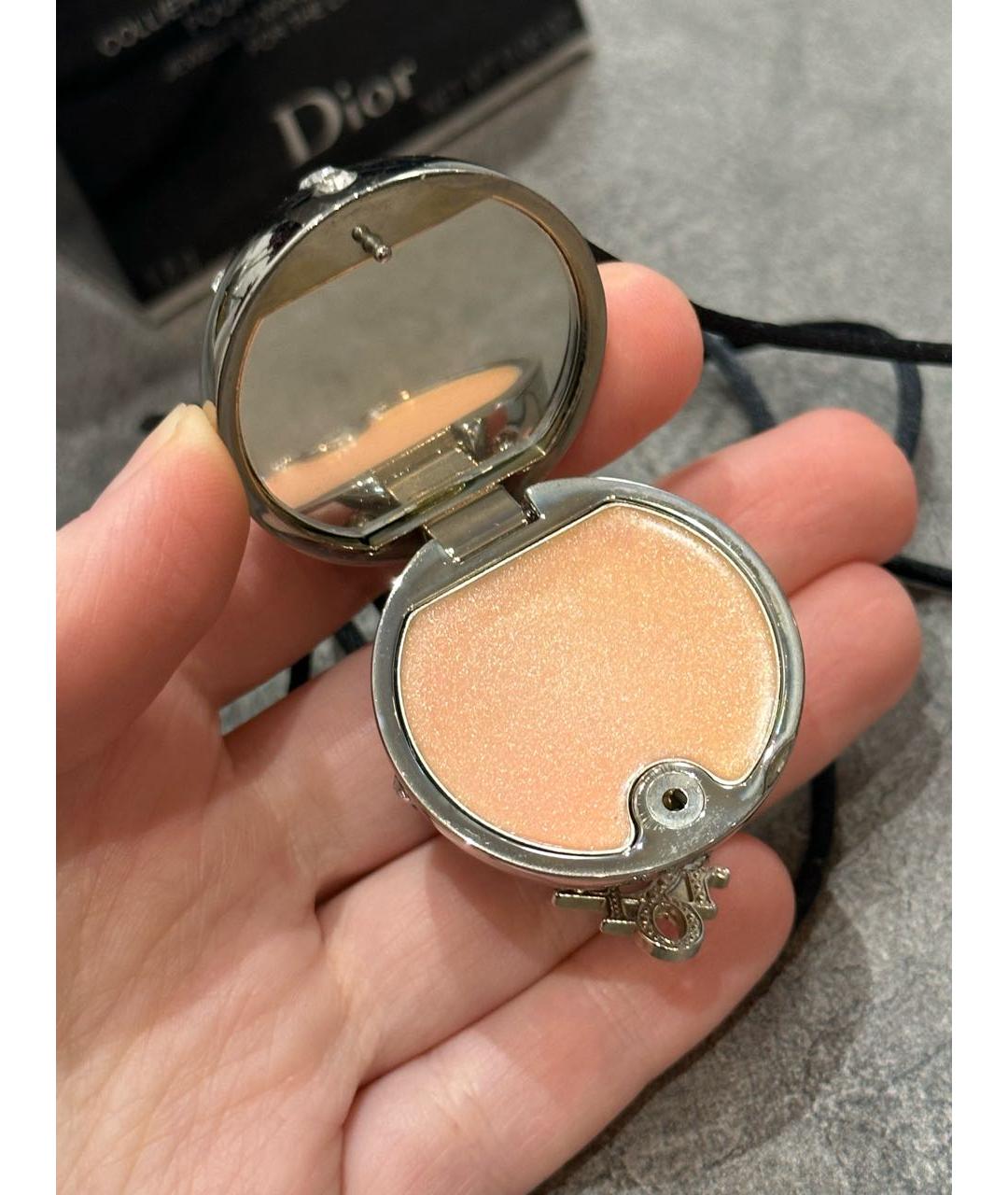 CHRISTIAN DIOR Серебряная металлическая подвеска, фото 3